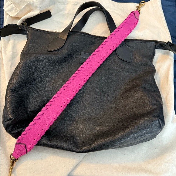 Parker Thatch Charlie leather tote. - Picture 1 of 6